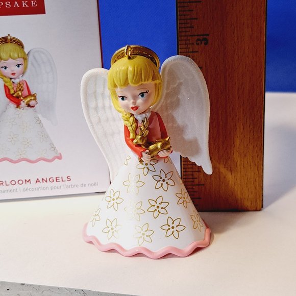 Hallmark 2023 HEIRLOOM ANGELS #7 Series Keepsake Christmas Ornament - Picture 7 of 7